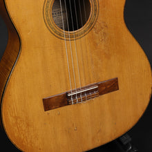 Load image into Gallery viewer, 1964 Harald Peterson Classical Guitar (Pre-owned)