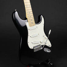 Load image into Gallery viewer, 1989 Fender Stratocaster Plus Deluxe - Black (Pre-owned)