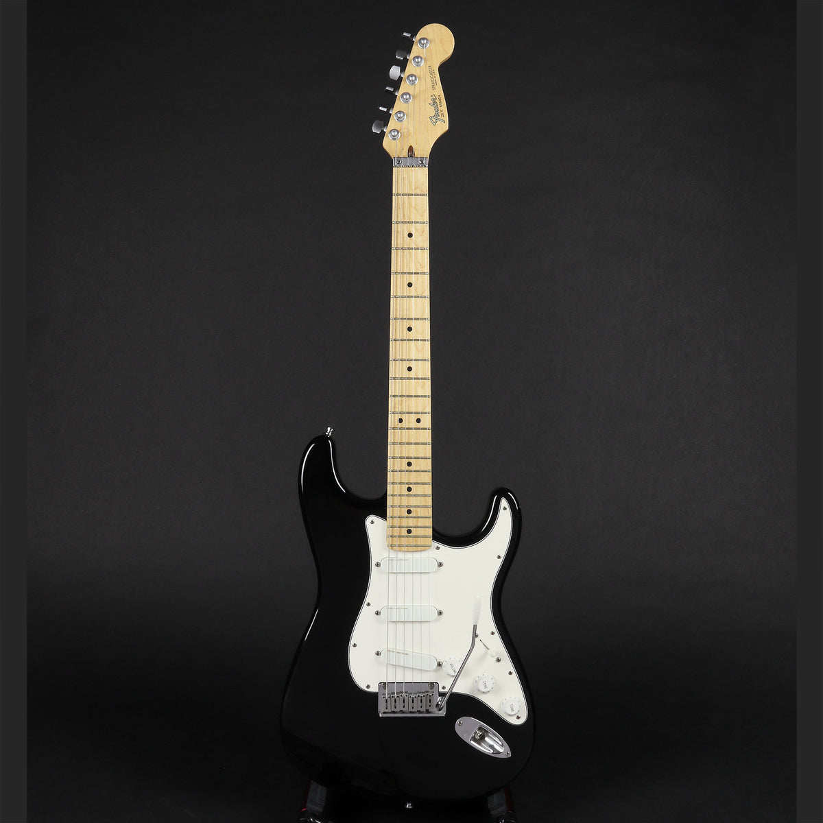 1989 Fender Stratocaster Plus Deluxe - Black (Pre-owned) – Mak's