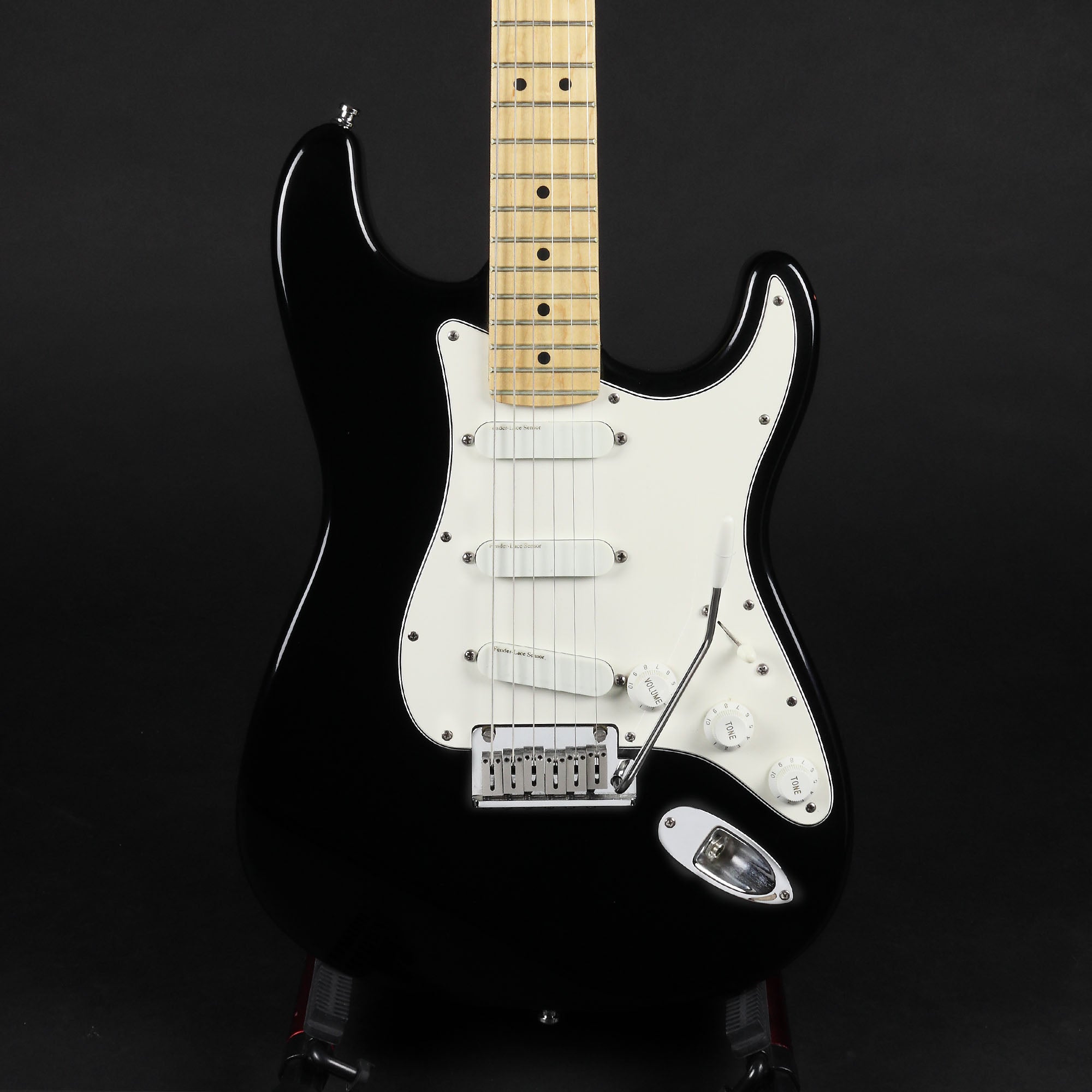1989 Fender Stratocaster Plus Deluxe - Black (Pre-owned)