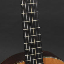 Load image into Gallery viewer, 1998 Amalio Burguet Model 2M Cedar (Pre-owned) w/case