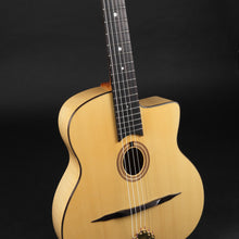 Load image into Gallery viewer, Altamira M01 Maple Selmer Style w/Case