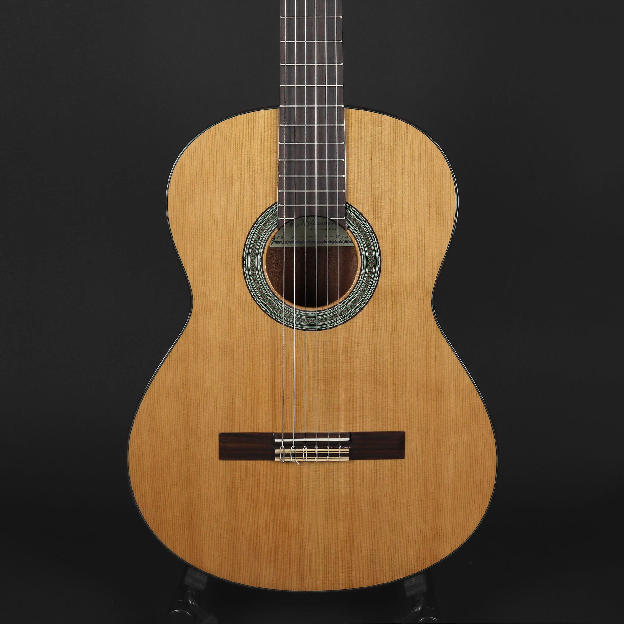 Altamira N200 Classical Guitar