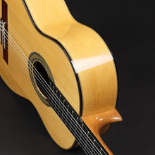 Load image into Gallery viewer, 2020 Antonio Marin Montero Flamenco Guitar (Pre-owned)