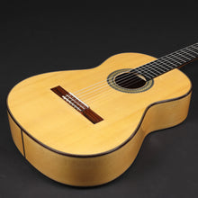 Load image into Gallery viewer, 2020 Antonio Marin Montero Flamenco Guitar (Pre-owned)