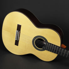 Load image into Gallery viewer, Amalio Burguet 1a Spruce/Rosewood #002