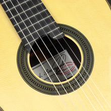 Load image into Gallery viewer, Amalio Burguet 1a Spruce/Rosewood #002