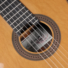 Load image into Gallery viewer, Amalio Burguet 1a Cedar/Rosewood #014