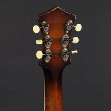 Load image into Gallery viewer, 1930's Cromwell G4 Archtop Guitar by Gibson