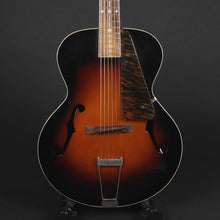 Load image into Gallery viewer, 1930's Cromwell G4 Archtop Guitar by Gibson