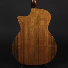 Load image into Gallery viewer, Eastman AC222CE-DLX Grand Auditorium