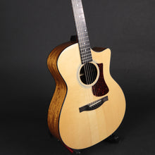 Load image into Gallery viewer, Eastman AC222CE-OV Electro-Acoustic (Pre-owned)