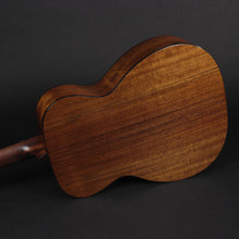 Load image into Gallery viewer, Eastman E3OM Deluxe Spruce/Ovangkol