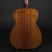 Load image into Gallery viewer, Eastman E3OM Deluxe Spruce/Ovangkol