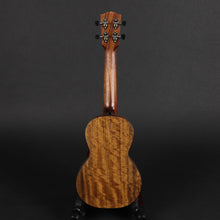 Load image into Gallery viewer, Eastman EU2-C Concert Ukulele