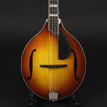 Load image into Gallery viewer, Eastman MDO605-GB Octave Mandolin - Goldburst (Pre-owned)