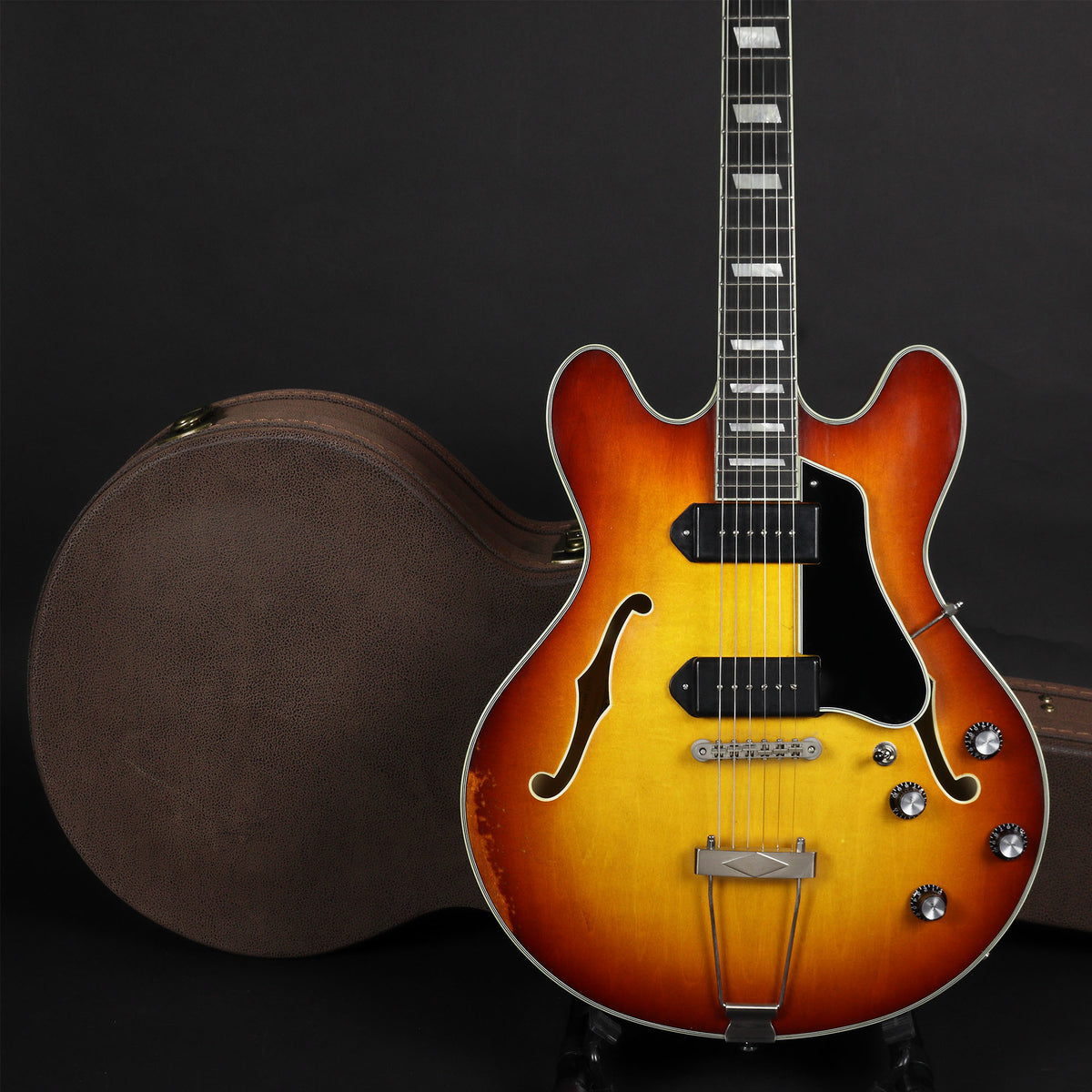 Eastman T64/v-T Goldburst #1856 – Mak's Guitars