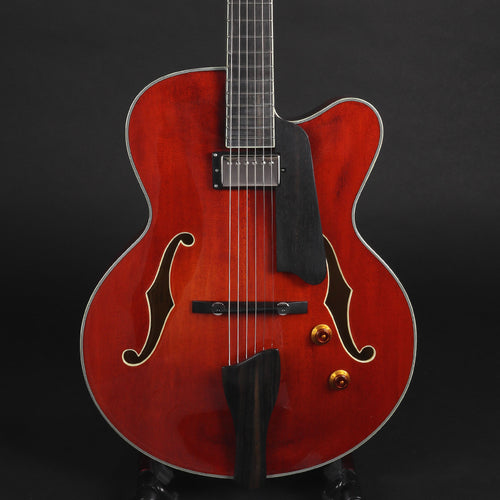 Eastman AR503CE Carved Top Archtop #0328