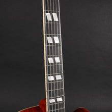 Load image into Gallery viewer, Eastman AR580CE-HB Archtop - Honeyburst (Pre-owned)