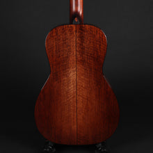 Load image into Gallery viewer, Eastman E10P Adirondack/Mahogany Parlour #8426