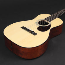 Load image into Gallery viewer, Eastman E10P Adirondack/Mahogany Parlour #8426