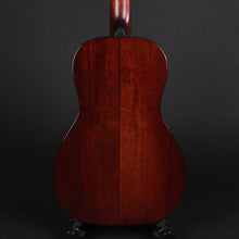 Load image into Gallery viewer, Eastman E10P Adirondack/Mahogany Parlour #8955