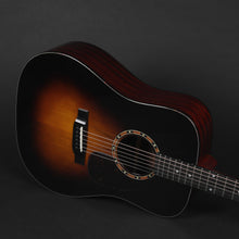 Load image into Gallery viewer, Eastman E2D Deluxe Sunburst