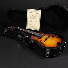 Load image into Gallery viewer, Eastman ER-M El Rey Electric Mandolin - Goldburst