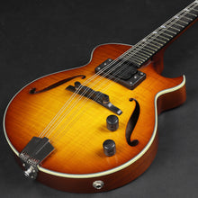 Load image into Gallery viewer, Eastman ER-M El Rey Electric Mandolin - Goldburst
