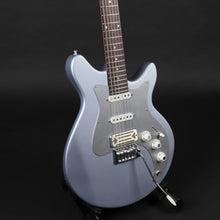 Load image into Gallery viewer, Eastman Fullertone DC'62 - Ice Blue Metallic