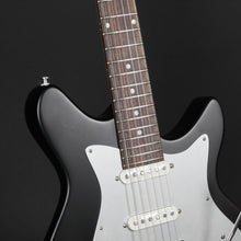 Load image into Gallery viewer, Eastman Fullertone DC'62 - Moss Black