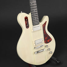 Load image into Gallery viewer, Eastman Juliet - Pomona Blonde # 7392