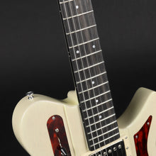 Load image into Gallery viewer, Eastman Juliet - Pomona Blonde # 7392