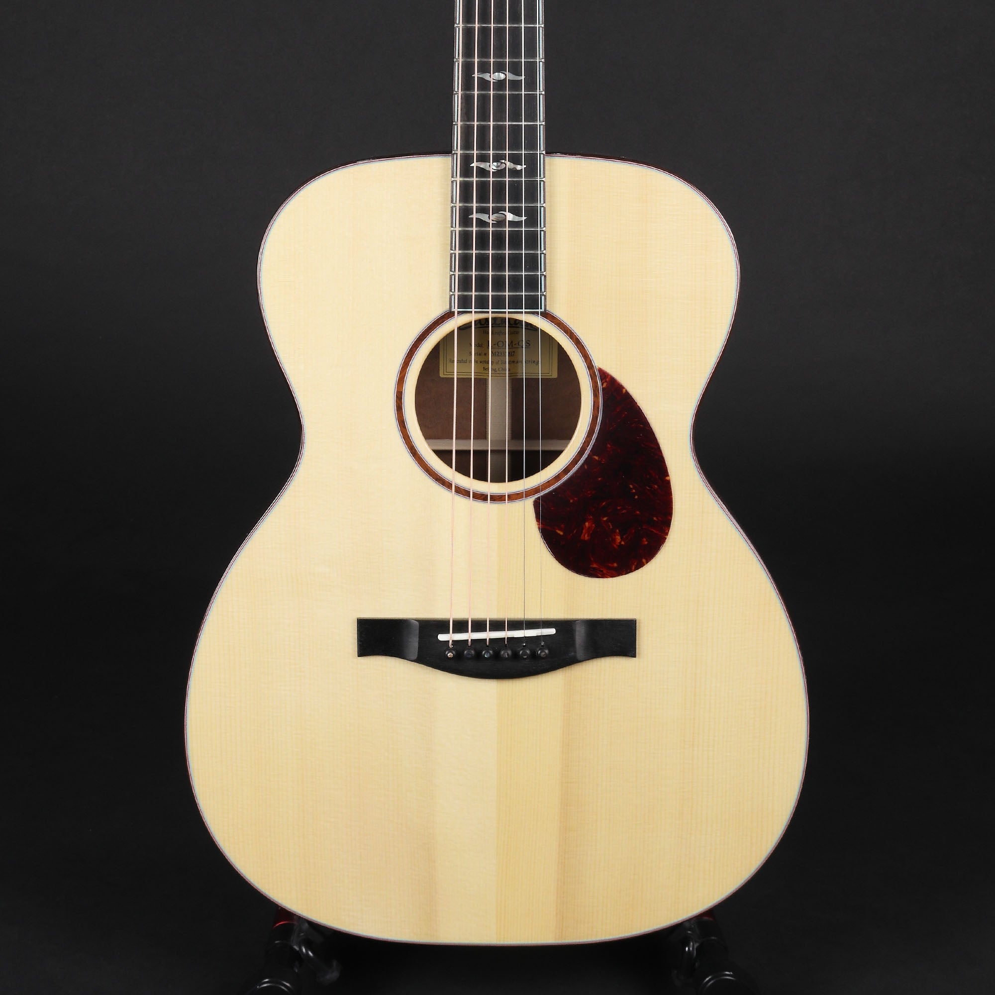 Eastman L-OM-QS Quilted Sapele (Pre-owned)