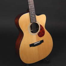 Load image into Gallery viewer, Eastman E1OMCE-Deluxe OM Cutaway #2033