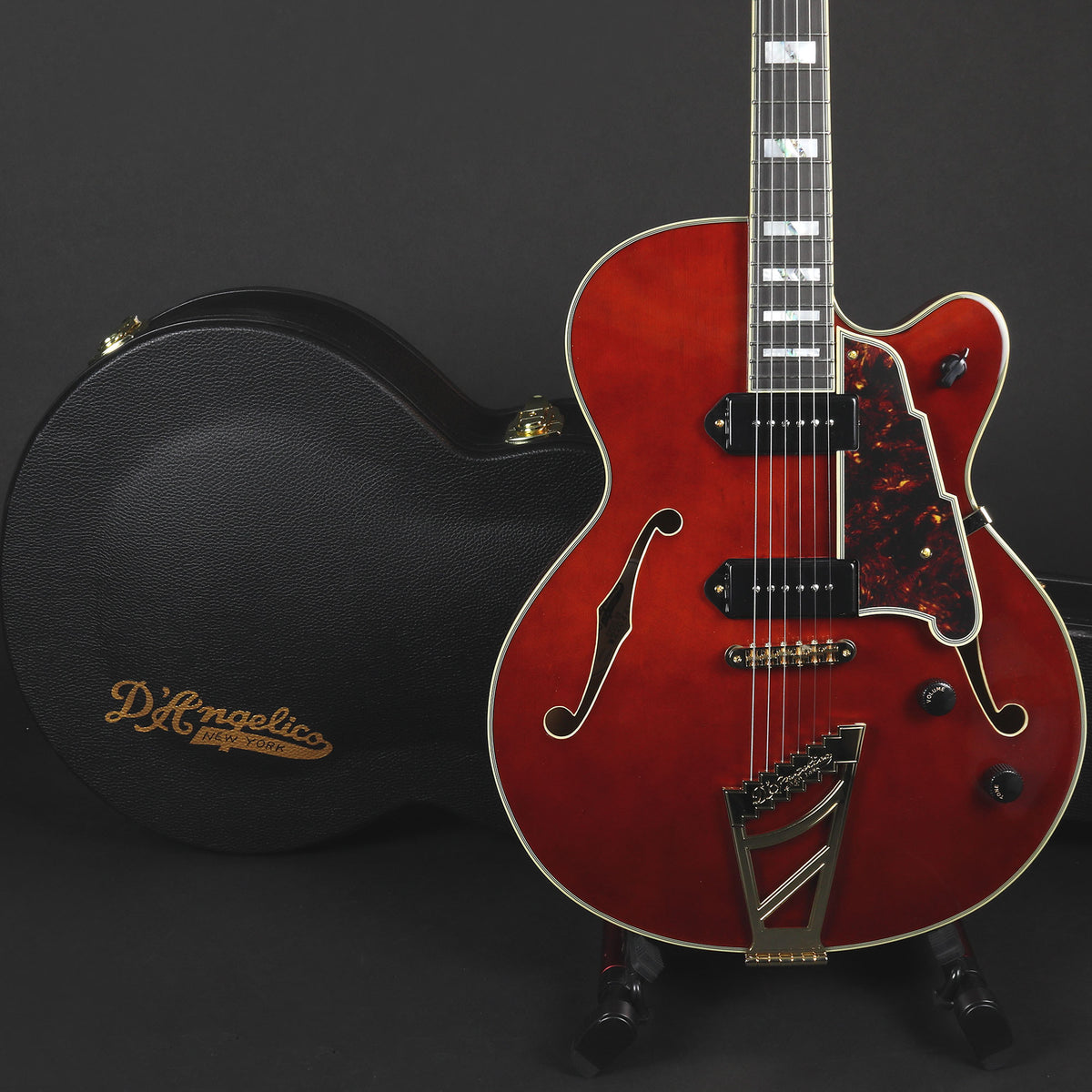 D'Angelico Excel 59 - Viola – Mak's Guitars