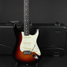 Load image into Gallery viewer, 2018 Fender American Professional Stratocaster - Sunburst (Pre-owned)