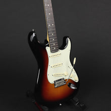 Load image into Gallery viewer, 2018 Fender American Professional Stratocaster - Sunburst (Pre-owned)