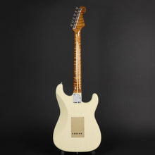 Load image into Gallery viewer, 2023 Fender Custom Shop American Custom Left-handed NOS Stratocaster (Pre-owned)