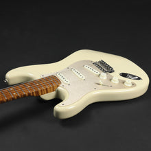 Load image into Gallery viewer, 2023 Fender Custom Shop American Custom Left-handed NOS Stratocaster (Pre-owned)