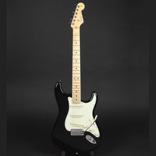 Load image into Gallery viewer, 2019 Fender American Professional Stratocaster - Black (Pre-owned)