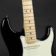 Load image into Gallery viewer, 2019 Fender American Professional Stratocaster - Black (Pre-owned)