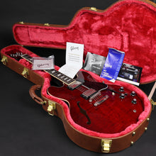 Load image into Gallery viewer, 2021 Gibson ES-335 Figured Sixties Cherry (Pre-owned)