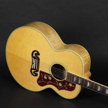 Load image into Gallery viewer, 2009 Gibson SJ-200 Standard in Natural (Pre-owned)