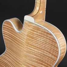 Load image into Gallery viewer, 2022 Gibson Byrdland - Blonde MINT Condition (Pre-owned)