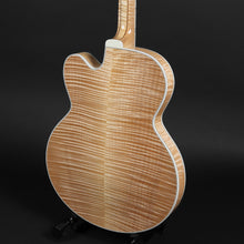 Load image into Gallery viewer, 2022 Gibson Byrdland - Blonde MINT Condition (Pre-owned)