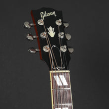 Load image into Gallery viewer, 2017 Gibson Hummingbird in Heritage Cherry Sunburst - (Pre-owned)