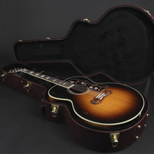 Load image into Gallery viewer, 2018 Gibson SJ-200 Standard Electro-Acoustic (Pre-owned)