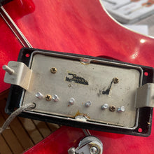 Load image into Gallery viewer, 1972 Left-handed Gibson ES-335 TD Cherry w/Bigsby