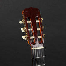 Load image into Gallery viewer, 2007 Jose Ramirez FL2 Flamenco Guitar (Pre-owned)